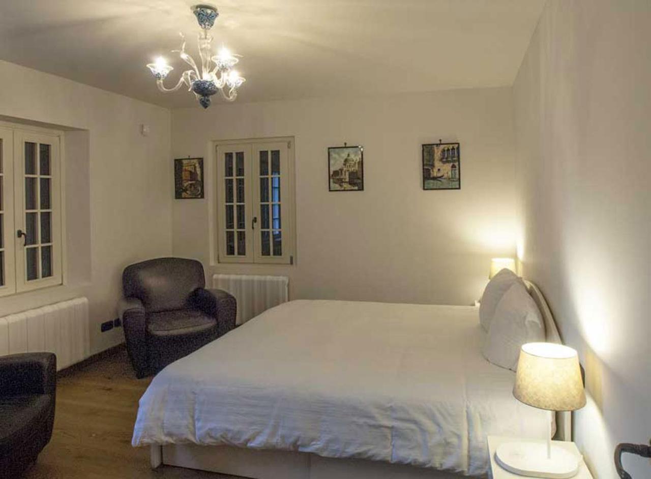 Double Room,769227664:JPEG